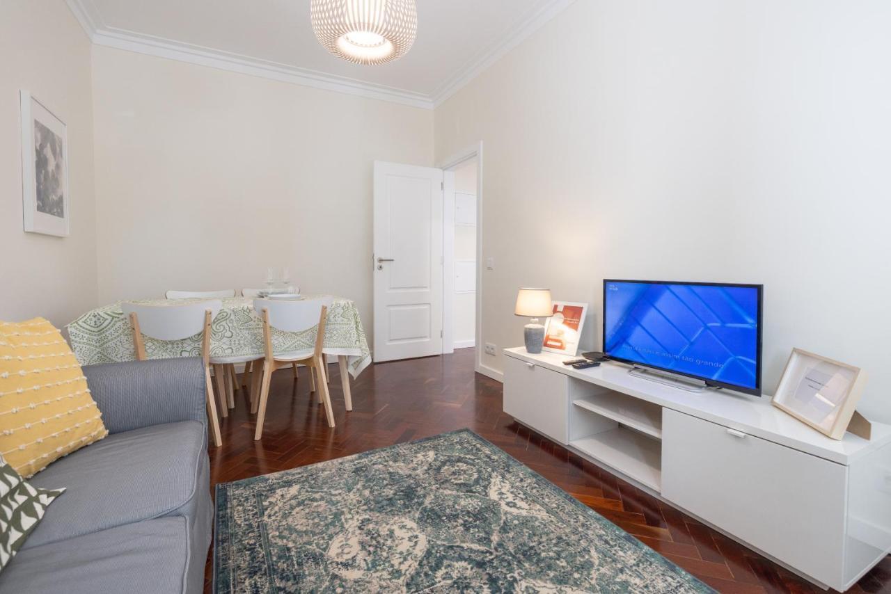 Casa Do Largo - Cozy Apartment In The City Center & With Ac Lisboa Exterior foto
